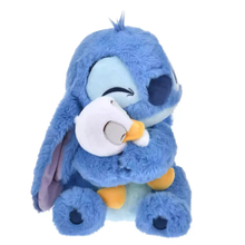 Cargar imagen en el visor de la galería, Peluche Stitch con patito 30cm - 116746