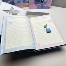 Cargar imagen en el visor de la galería, Diario Stitch en caja con candado -116737