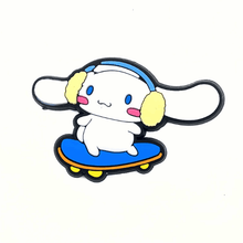 Cargar imagen en el visor de la galería, Pines para crocs Sanrio - 116240