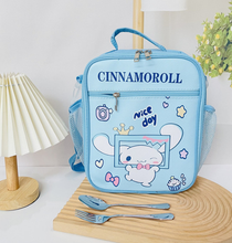 Cargar imagen en el visor de la galería, Lonchera Sanrio Termica con correa - 116685