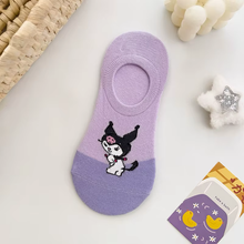 Cargar imagen en el visor de la galería, Medias Kuromi Tobilleras - 116357