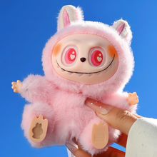Cargar imagen en el visor de la galería, Peluche LaBubu - 116935