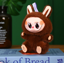 Cargar imagen en el visor de la galería, Peluche LaBubu - 116935