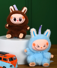 Cargar imagen en el visor de la galería, Peluche LaBubu - 116935