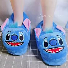 Cargar imagen en el visor de la galería, Pantuflas Stitch Juvenil/ Adulto - 116899