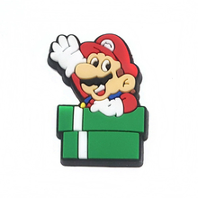 Cargar imagen en el visor de la galería, Pins Crocs Mario Bross Individual - 117340
