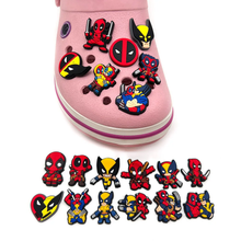Cargar imagen en el visor de la galería, Pin Crocs Dead Pool - 116404
