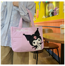 Cargar imagen en el visor de la galería, Cartera Kuromi Tela 33cm - 117069

