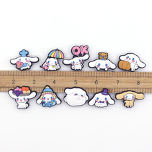 Cargar imagen en el visor de la galería, Pin Crocs Cinnamorrol  - 116473
