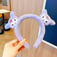 Cargar imagen en el visor de la galería, Cintillo Orejas Kitty, Kuromi y  Cinnamoroll - 117260
