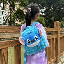 Cargar imagen en el visor de la galería, Morral Stitch peluche 37cm - 117075
