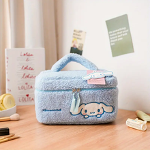 Cargar imagen en el visor de la galería, Porta cosmetico tipo estuche Sanrio - 117268
