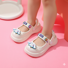 Cargar imagen en el visor de la galería, Sandalias Tipo Crocs Cinnamoroll - 117086
