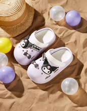 Cargar imagen en el visor de la galería, Cholas Tipo Crocs Kuromi  - 117087

