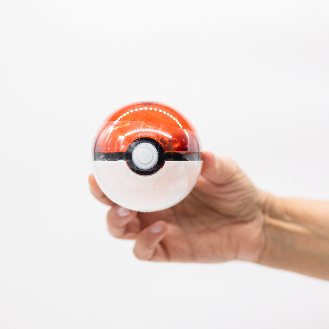 Pokebola con muñeco - 116218