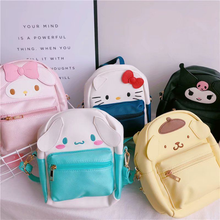 Cargar imagen en el visor de la galería, Cartera/Morralito Sanrio Semi Cuero - 116490
