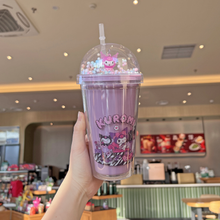 Cargar imagen en el visor de la galería, Vaso Kuromi con tapa 450ml - 116500
