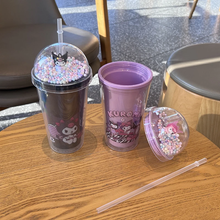 Cargar imagen en el visor de la galería, Vaso Kuromi con tapa 450ml - 116500
