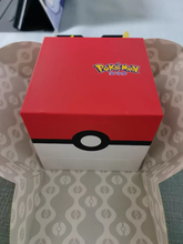 Cargar imagen en el visor de la galería, Audifonos Inalámbricos Pokebola Pikachu - 117020
