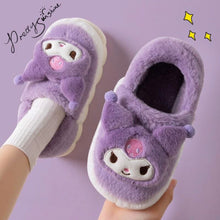 Cargar imagen en el visor de la galería, Pantuflas Kuromi Antiresbalantes - 116096
