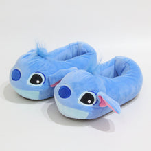 Cargar imagen en el visor de la galería, Pantuflas Stitch niñas - 115773
