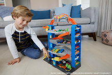 Cargar imagen en el visor de la galería, Pista y Carro Hot Wheels Grande "City" Garage Extremo - 117458
