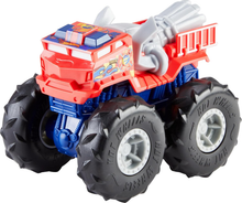 Cargar imagen en el visor de la galería, Vehículo Hot Wheels Monster Truck Grande Twisted Tredz - 117461
