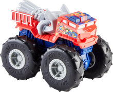 Cargar imagen en el visor de la galería, Vehículo Hot Wheels Monster Truck Grande Twisted Tredz - 116785
