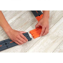 Cargar imagen en el visor de la galería, Pista y Carro Hot Wheels Mediana City Expansion de Ciudad - 117105
