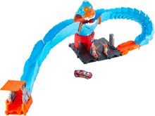 Cargar imagen en el visor de la galería, Pista y Carro Hot Wheels City Ataque de Gorilla - 116787
