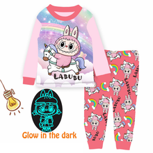 Cargar imagen en el visor de la galería, Pijama LaBubu - 116925
