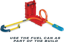 Cargar imagen en el visor de la galería, Pista y Carro Hot Wheels Stunt Track Maletin naranja - 116788
