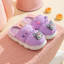 Cargar imagen en el visor de la galería, Pantuflas Kuromi - 116093
