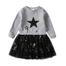 Cargar imagen en el visor de la galería, Vestido Vikita Top Sueter Gris Estrella Negra/Falda Tutu Negro - 115840
