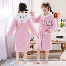 Cargar imagen en el visor de la galería, Bata de Baño Kitty - 116567
