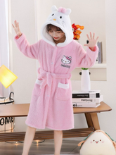 Cargar imagen en el visor de la galería, Bata de Baño Kitty - 116567
