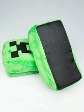 Cargar imagen en el visor de la galería, Pantuflas Minecraft - 116878

