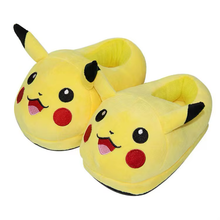 Cargar imagen en el visor de la galería, Pantuflas Pikachu 26cm - 116879
