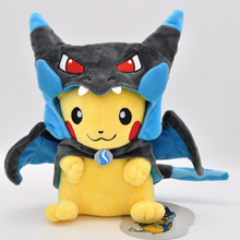 Cargar imagen en el visor de la galería, Peluche Pikachu con Disfraz 20cm - 117036
