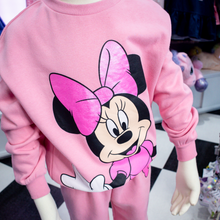 Cargar imagen en el visor de la galería, Conjunto Minnie Sueter y Mono - 116310
