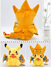Cargar imagen en el visor de la galería, Peluche Pikachu con Disfraz 20cm - 117036
