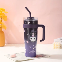 Cargar imagen en el visor de la galería, Vaso Termo Acero Inoxidable  Kuromi con pitillo 1200 ml - 116738
