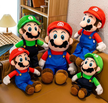 Cargar imagen en el visor de la galería, Peluche Mario 53cm - 117371

