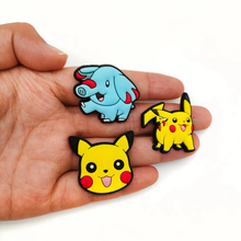 Cargar imagen en el visor de la galería, Pin Crocs Pokemon  - 116404
