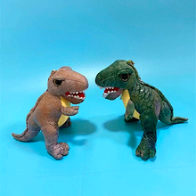 Cargar imagen en el visor de la galería, Llavero Dinosaurio Peluche - 117572
