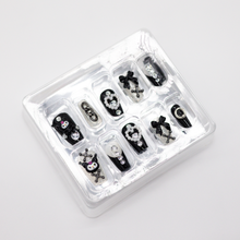 Cargar imagen en el visor de la galería, Set Uñas Kuromi - 116241
