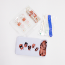 Cargar imagen en el visor de la galería, Set de Uñas Kuromi 24pcs  - 116242
