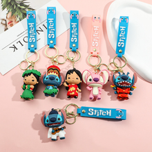 Cargar imagen en el visor de la galería, Llavero Stitch - 117041
