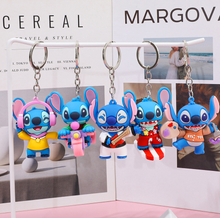 Cargar imagen en el visor de la galería, Llavero Stitch - 117041
