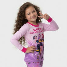 Cargar imagen en el visor de la galería, Pijama K-Pop manga Larga - 117377
